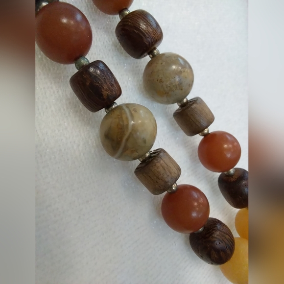 Vintage Stone and Wood Beaded Necklace Geometric Inlay Pendant Neutral Colors - Picture 8 of 16